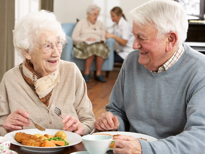 Quốc gia nào có mức lương hưu cao nhất và thấp nhất ở châu Âu?