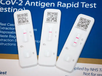 Biến thể Covid mới và virus corona mới đe dọa đại dịch toàn cầu