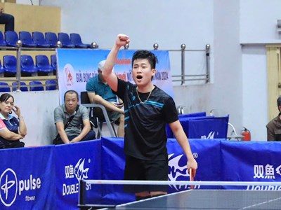 Câu chuyện truyền cảm hứng của tay vợt Lê Đình Đức