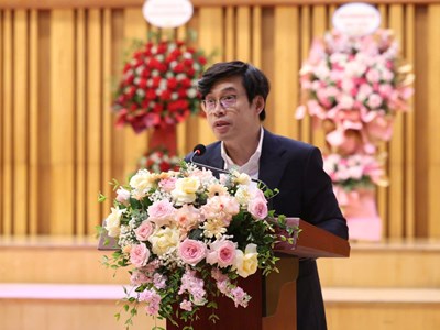  Xây dựng Đảng trong sạch, vững mạnh từ mỗi cán bộ, đảng viên