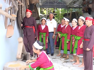 Tiếng hát giã cốm giữa đêm trăng đại ngàn