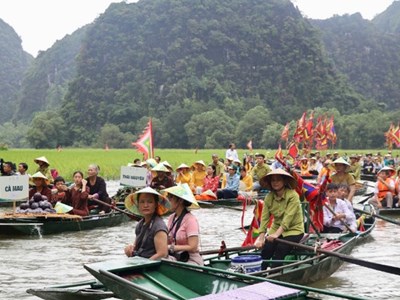  Ninh Bình đón 7,2 triệu lượt khách