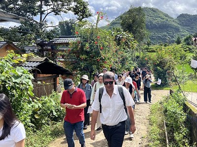  Nâng cao nhận thức về du lịch bền vững