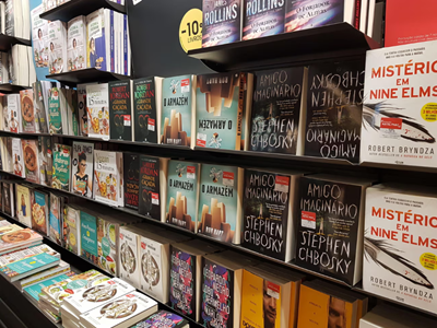 Dịch vụ dịch thuật AI cho tiểu thuyết khiến giới biên dịch lo ngại