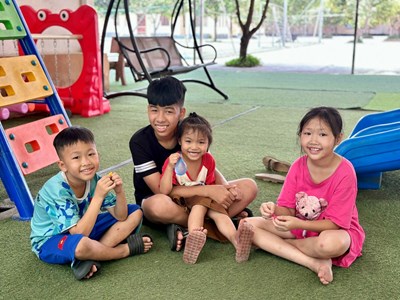 Dành cuộc đời mình để trả ơn mái ấm