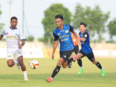  Bóng đá và tình hữu nghị không biên giới