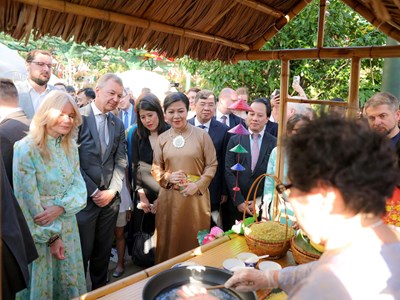 Lan tỏa hương vị cốm Hà Nội tại Liên bang Nga