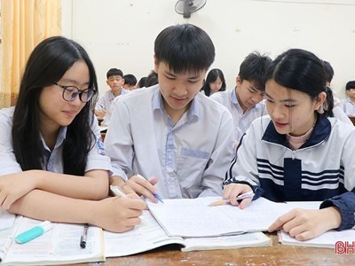 Học sinh THCS, THPT chính thức học 2 buổi/ngày từ năm 2025