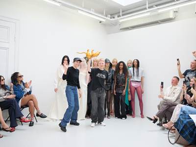 Quy tắc ngành thời trang đang được phụ nữ viết lại