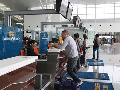 Việt Nam mở rộng “cánh cửa” thị thực, đón chào công dân thế giới