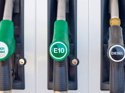 Giải mã ưu - nhược để chọn đúng cho xe của bạn