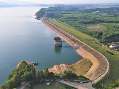 Biểu tượng của ý Đảng, lòng dân và khát vọng đổi đời