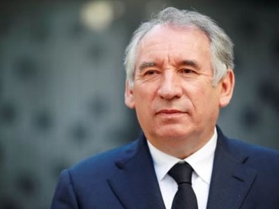 Nguyên nhân Thủ tướng Pháp François Bayrou bị phế truất