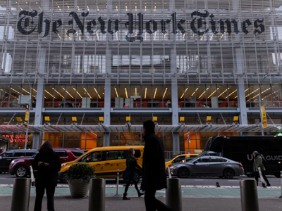 Tổng thống Donald Trump kiện báo New York Times, yêu cầu bồi thường 15 tỷ USD