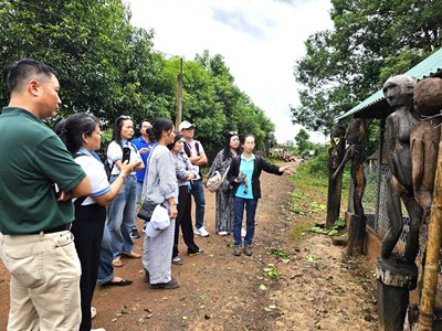 Khi văn hóa rừng và biển cùng hòa tiếng