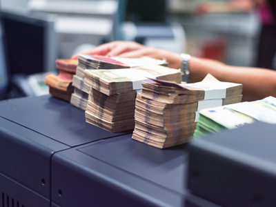 Big4 giữ nhịp ổn định, khối tư nhân đua lãi suất cao