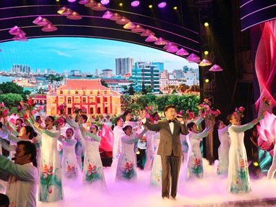  Nửa thế kỷ bồi đắp dòng chảy văn học nghệ thuật