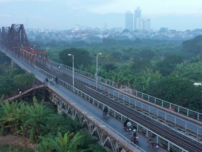 Cấm xe trên cầu Long Biên từ ngày 1.11