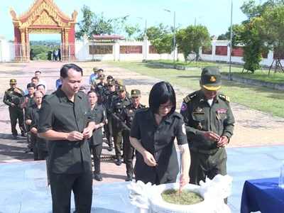 Đưa các anh trở về đất mẹ