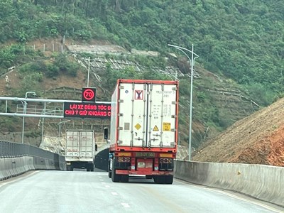 Đề xuất bỏ giới hạn lái xe 48 giờ/tuần, giữ quy định lái liên tục không quá 4 giờ