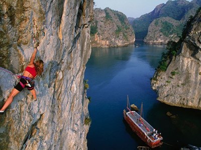 Viên ngọc xanh giữa lòng Vịnh Bắc Bộ