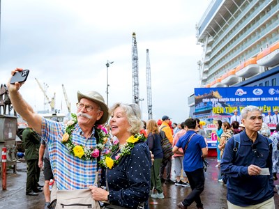 Khơi luồng du lịch tàu biển