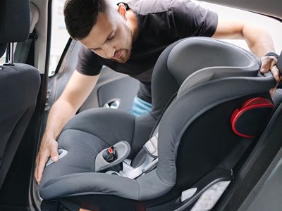 Luật pháp được đưa ra để bảo vệ cho trẻ em