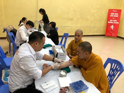  “Hiến máu cứu người - Hành Bồ Tát đạo” hướng đến đồng bào miền Trung
