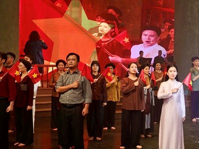 Phát huy thi đua yêu nước, nâng tầm thương hiệu nghệ thuật