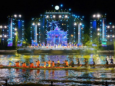  Đồng bằng sông Cửu Long tất bật đón khách