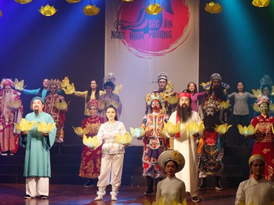  Xây dựng Hát bội gắn với phát triển du lịch bền vững