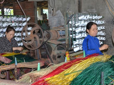 Trăm năm chiếu lác Thu Xà