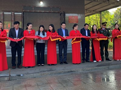 Niềm vui trong những ngôi nhà “nghĩa đồng bào”