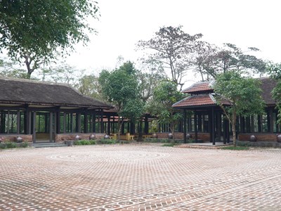  Di tích Phủ Nội vụ ở Huế đang được phục dựng?