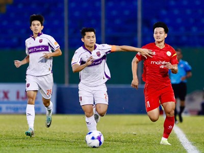  Cuộc đua lên tuyển “nóng” ở mọi tuyến