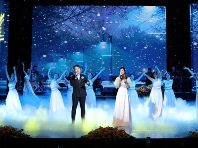 Giữ bản sắc, chạm xu hướng