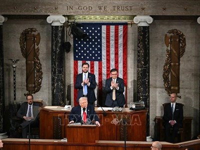 Ông Trump khẳng định lập trường cứng rắn với Iran trong Thông điệp Liên bang