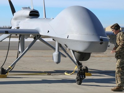 Ukraine đề nghị chia sẻ công nghệ phòng thủ UAV để đổi tên lửa phòng không Mỹ