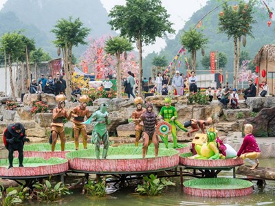 “Đánh thức” di sản bằng nghệ thuật thực cảnh