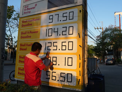  Thế giới ứng phó với “cú sốc” năng lượng toàn cầu