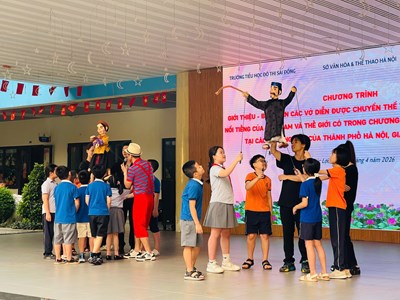 “Đánh thức” văn học bằng sân khấu học đường