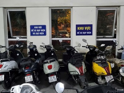  Cần sớm có quy định “cứng” về sạc pin xe điện ở chung cư