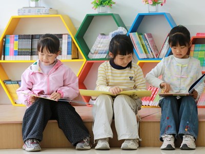 Cách Trung Quốc nuôi dưỡng thói quen đọc suốt đời cho trẻ em