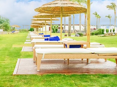 Du khách được bồi thường gần 1.000 euro vì... không tìm được ghế tắm nắng