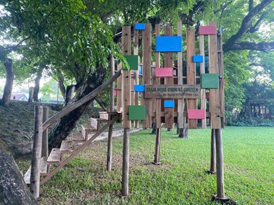 Khi tiếng chim bước vào không gian nghệ thuật đô thị