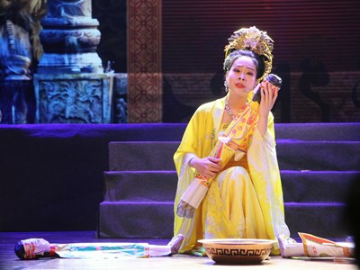 Thử thách và cơ hội cho lớp nghệ sĩ trẻ