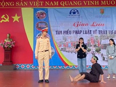 Bài 3 - Khi pháp luật được “mềm hóa” bằng văn hóa