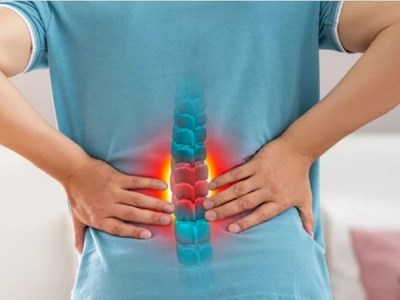 5 dấu hiệu cảnh báo cột sống đang “kêu cứu”