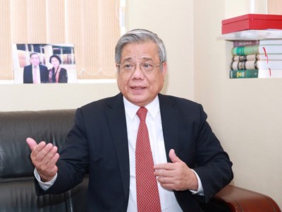 GS.TS Vũ Minh Giang: “V-Film làm phim về thời Trần là một lựa chọn rất tinh tế và có tầm nhìn”