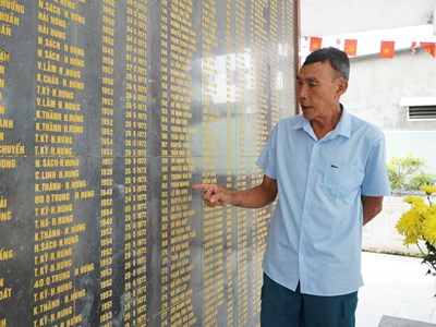 “Hơn nửa thế kỷ rồi vẫn chưa thể đón chị về”